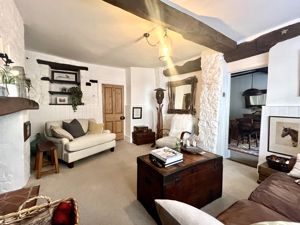 Living Room- click for photo gallery